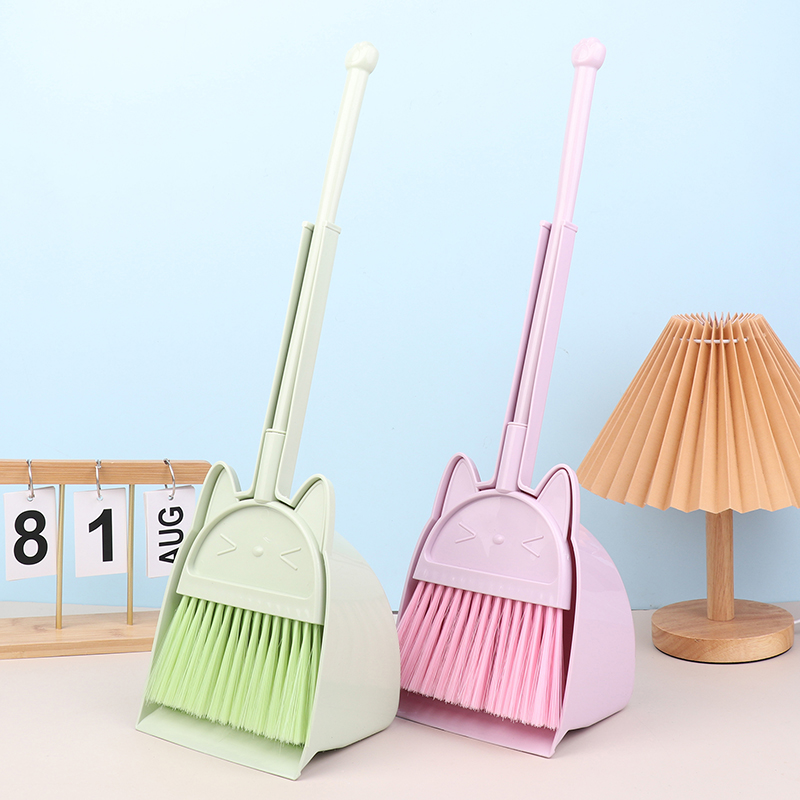 Cartoon-Style Toddler Broom Du - Kids Outdoor Broom recension och pris