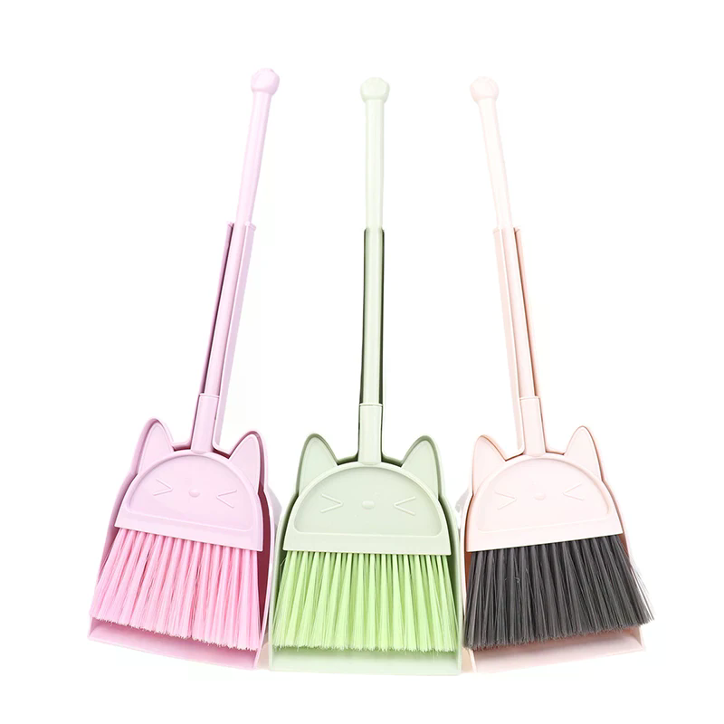 1 Set Cartoon Flexible Bristle - Kids Outdoor Broom recension och pris